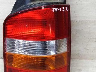 fonar-zadnii-pravyi-volkswagen-transporter-t5-art-17524