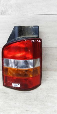 fonar-zadnii-pravyi-volkswagen-transporter-t5-art-17524-big-0