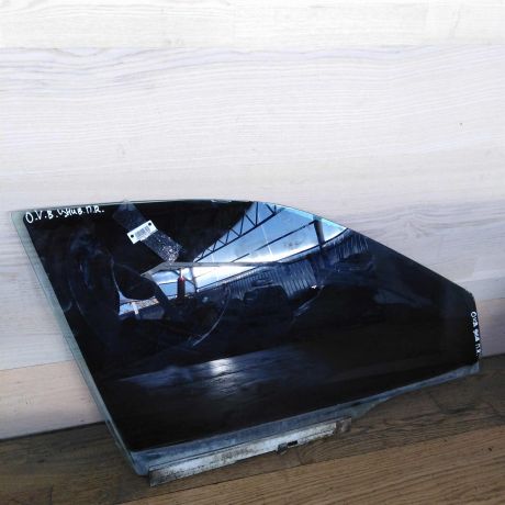 steklo-dveri-perednee-pravoe-opel-vectra-b-art-17876-big-0