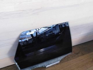 steklo-dveri-zadnee-pravoe-opel-vectra-b-art-17877