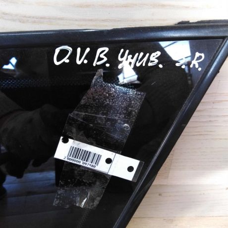 steklo-bokovoe-bagaznika-opel-vectra-b-art-17878-big-1