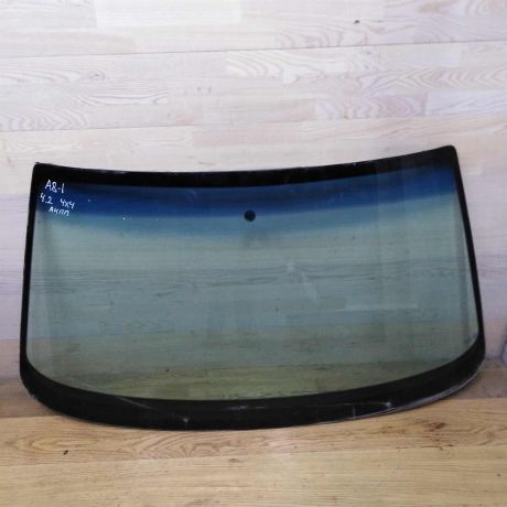 steklo-lobovoe-audi-a8-d2-art-17887-big-1