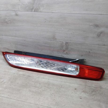 fonar-zadnii-pravyi-ford-focus-2-rest-xetcbek-art-18058-big-0