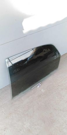 steklo-dveri-zadnee-levoe-volvo-s80-art-18599-big-0