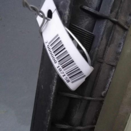 steklo-dveri-zadnee-pravoe-audi-a8-d2-art-18662-big-1