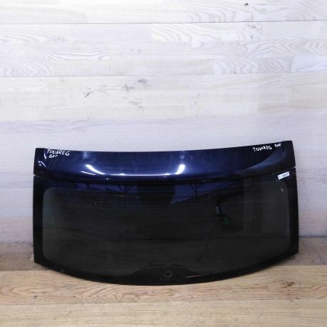 steklo-zadnee-volkswagen-touareg-otdelen-dop-stop-signal-art-19890-big-0