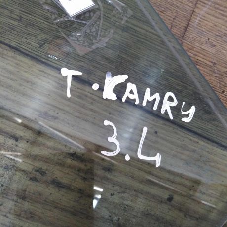 steklo-zadnee-toyota-camry-v40-art-20212-big-2