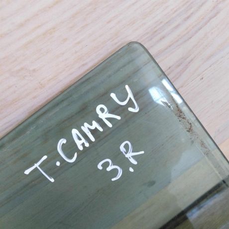 steklo-zadnee-toyota-camry-v40-art-20213-big-2