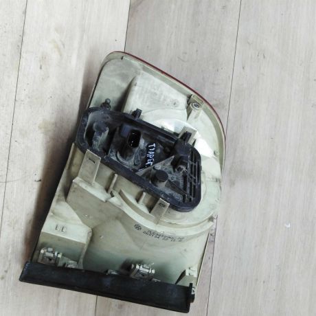 fonar-zadnii-pravyi-volkswagen-touareg-art-20245-big-3