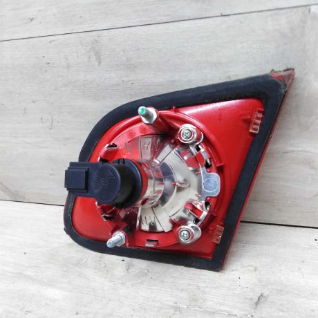 fonar-zadnii-levyi-vnutrennii-volkswagen-passat-b6-art-20504-big-1