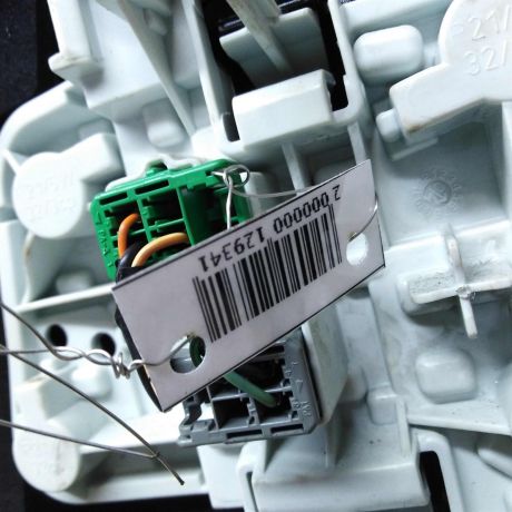 fonar-zadnii-levyi-volvo-s40-art-20515-big-1