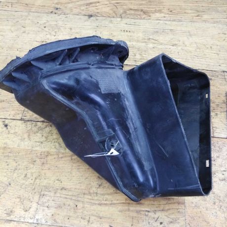 zabornik-vozduxa-volkswagen-touareg-art-20634-big-0