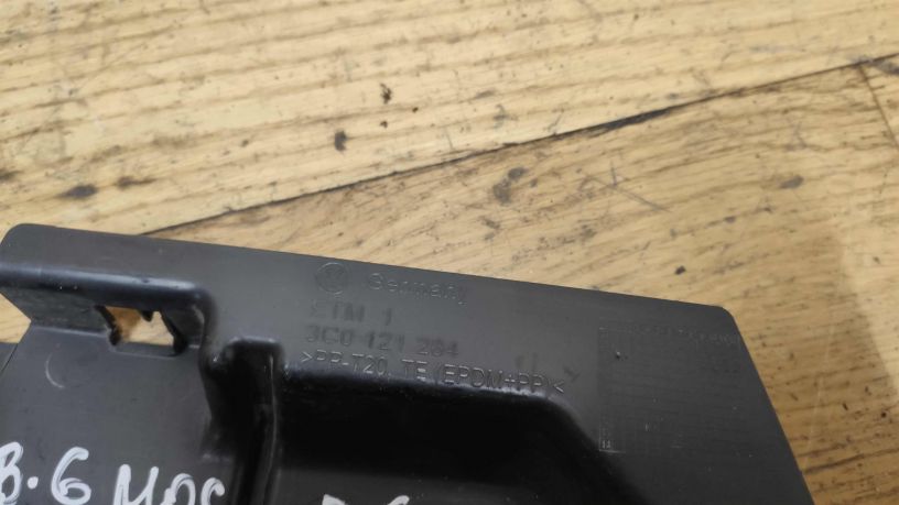 zabornik-vozduxa-volkswagen-passat-b6-20i-bvy-art-20758-big-1