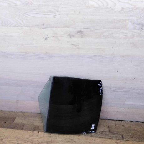 steklo-dveri-zadnee-pravoe-volkswagen-bora-art-23040-big-0