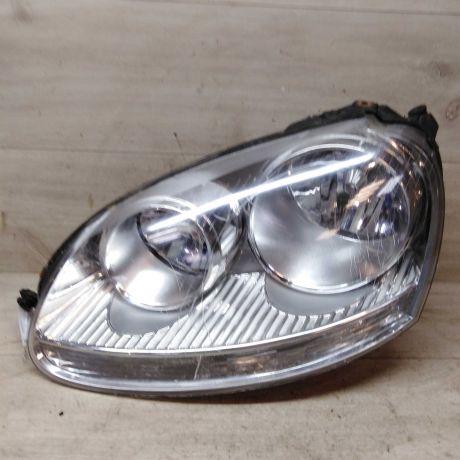 fara-levaia-volkswagen-jetta-5-art-23273-big-3