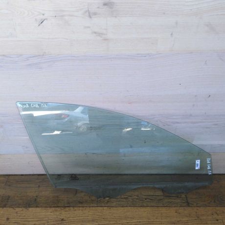 steklo-dveri-perednee-pravoe-kia-ceed-art-23803-big-0