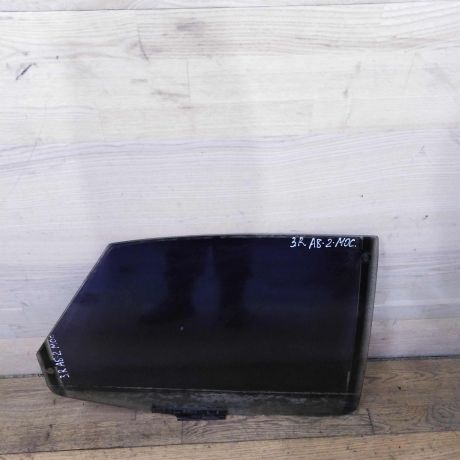 steklo-dveri-zadnee-pravoe-audi-a8-d2-art-24159-big-0