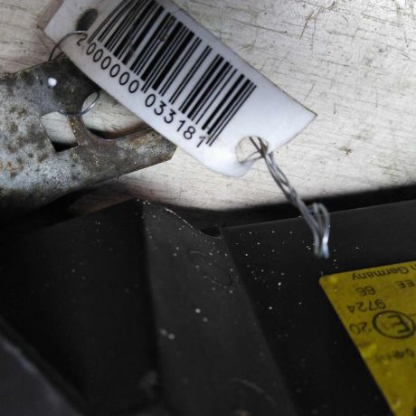 fara-levaia-ford-galaxy-art-24264-big-4