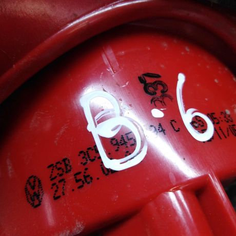 fonar-zadnii-pravyi-volkswagen-passat-b6-art-24979-big-3