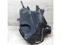 korpus-filtra-audi-a6-c6-art-20318-small-3