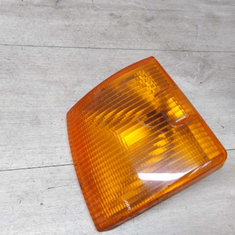 ukazatel-povorota-levyi-volkswagen-transporter-t4-povorotnik-art-25050-big-0