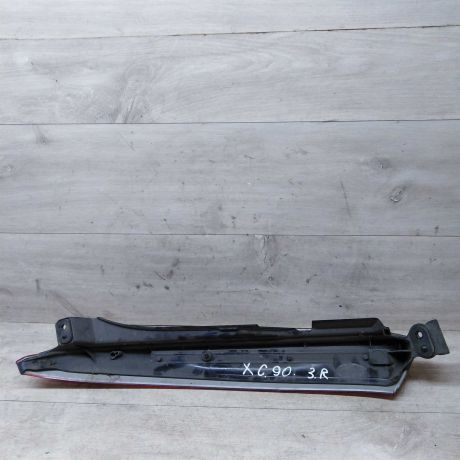 fonar-zadnii-pravyi-volvo-xc90-art-25053-big-2