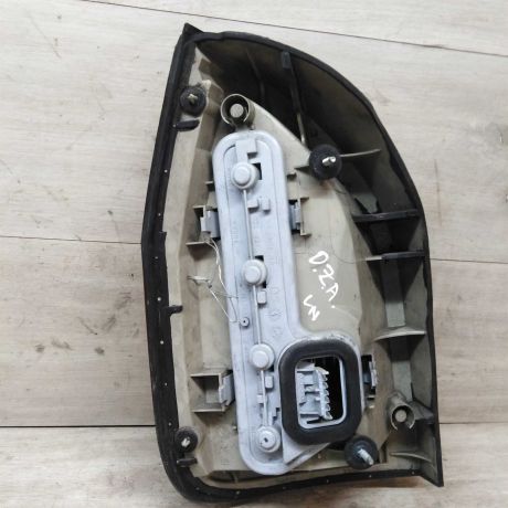 fonar-zadnii-pravyi-opel-zafira-a-art-25125-big-0