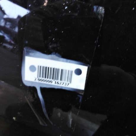 steklo-zadnee-pravoe-lada-largus-universal-art-25145-big-1