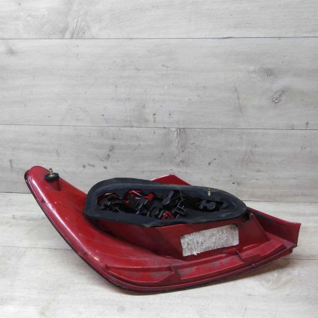 fonar-zadnii-pravyi-peugeot-307-art-25213-big-2