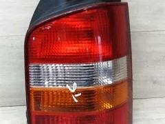 fonar-zadnii-pravyi-volkswagen-transporter-t5-art-25271