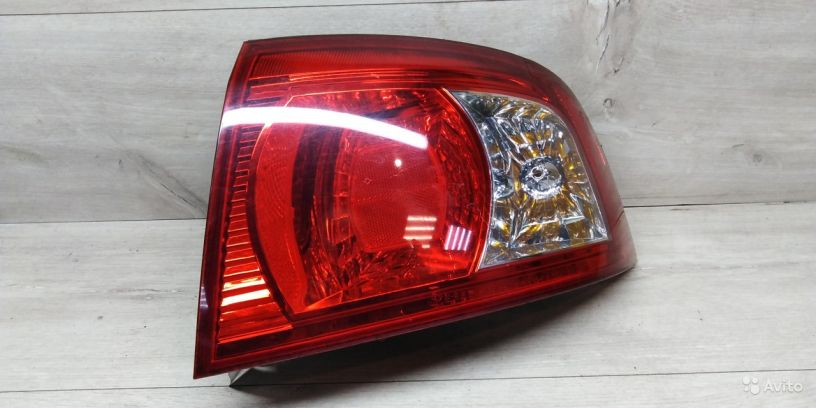 fonar-zadnii-pravyi-kia-magentis-art-25342-big-1