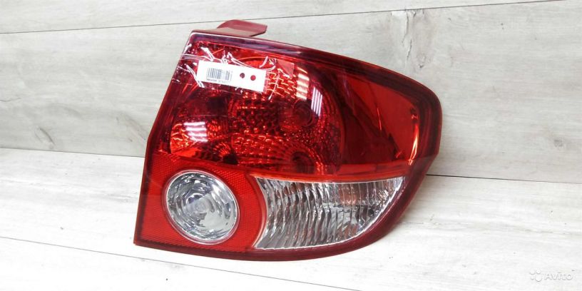 fonar-zadnii-pravyi-hyundai-getz-art-25345-big-1