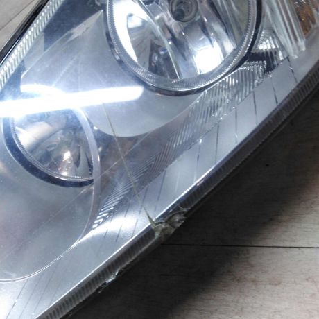 fara-levaia-ford-c-max-rest-defekt-art-25358-big-1