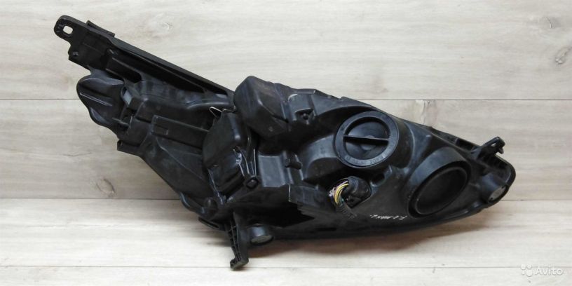 fara-peredniaia-ford-s-max-2-art-25393-big-4