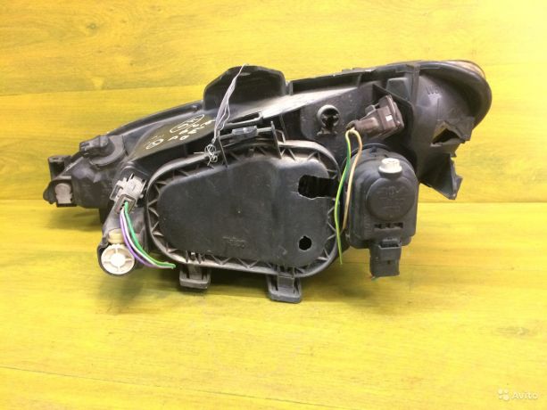 fara-peredniaia-pravaia-peugeot-206-art-25440-big-1