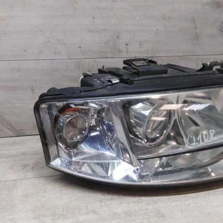 fara-pravaia-audi-a6-c5-ksenon-rest-art-25646-big-3