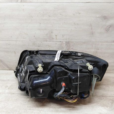 fara-pravaia-audi-a6-c5-ksenon-rest-art-25646-big-4