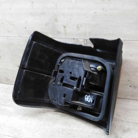 fonar-zadnii-pravyi-volkswagen-passat-b3-art-25658-big-1