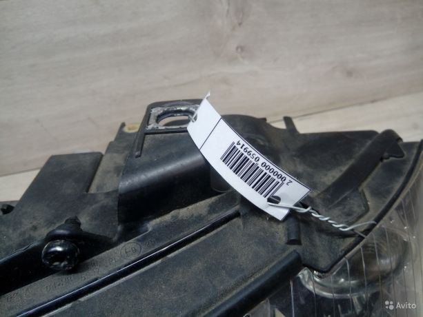 fara-peredniaia-levaia-audi-a4-b6-8e-art-25970-big-2