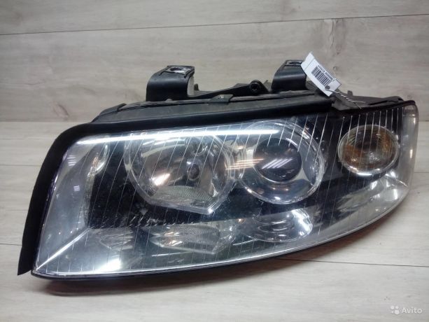 fara-peredniaia-levaia-audi-a4-b6-8e-art-25970-big-0