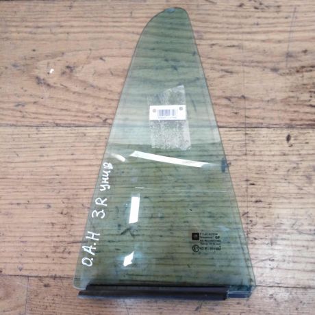 fortocka-zadniaia-pravaia-dveri-opel-astra-h-family-universal-rest-art-26023-big-0