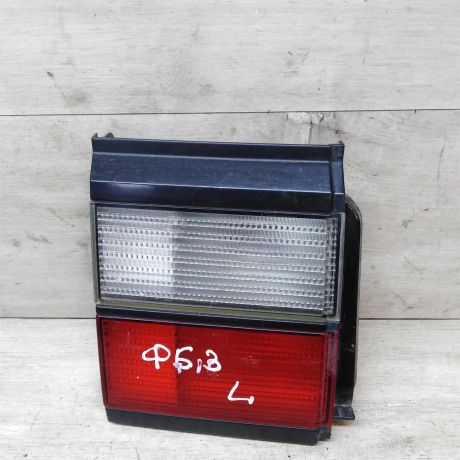 fonar-zadnii-levyi-volkswagen-passat-b3-art-26402-big-2