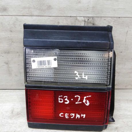 fonar-zadnii-levyi-volkswagen-passat-b3-art-26403-big-0