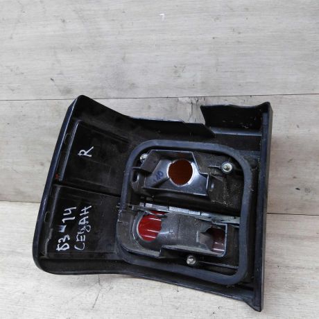 fonar-zadnii-pravyi-volkswagen-passat-b3-art-26409-big-2