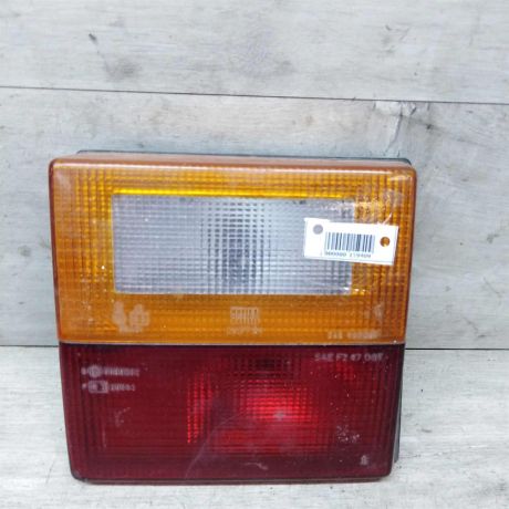 fonar-zadnii-levyi-audi-100-c3-art-26448-big-0