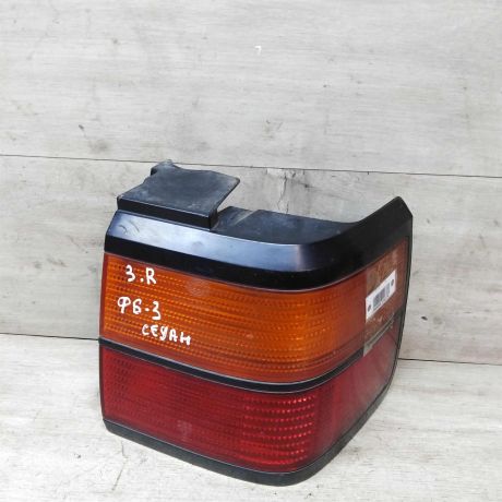 fonar-zadnii-pravyi-volkswagen-passat-b3-art-26465-big-0