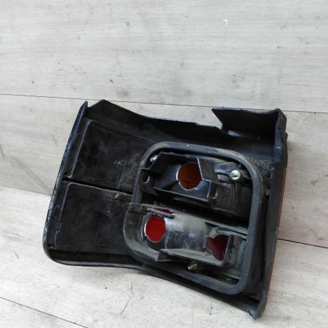 fonar-zadnii-pravyi-volkswagen-passat-b3-art-26468-big-1