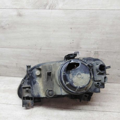 fara-pravaia-renault-scenic-1-do-rest-art-29027-big-1