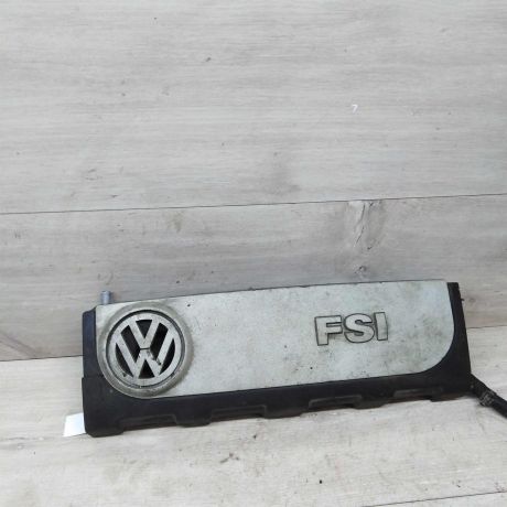 kryska-dekorativnaia-dvigatelia-volkswagen-passat-b6-art-21003-big-0