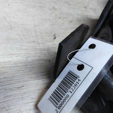 kryska-dekorativnaia-dvigatelia-volkswagen-passat-b6-art-21003-big-2